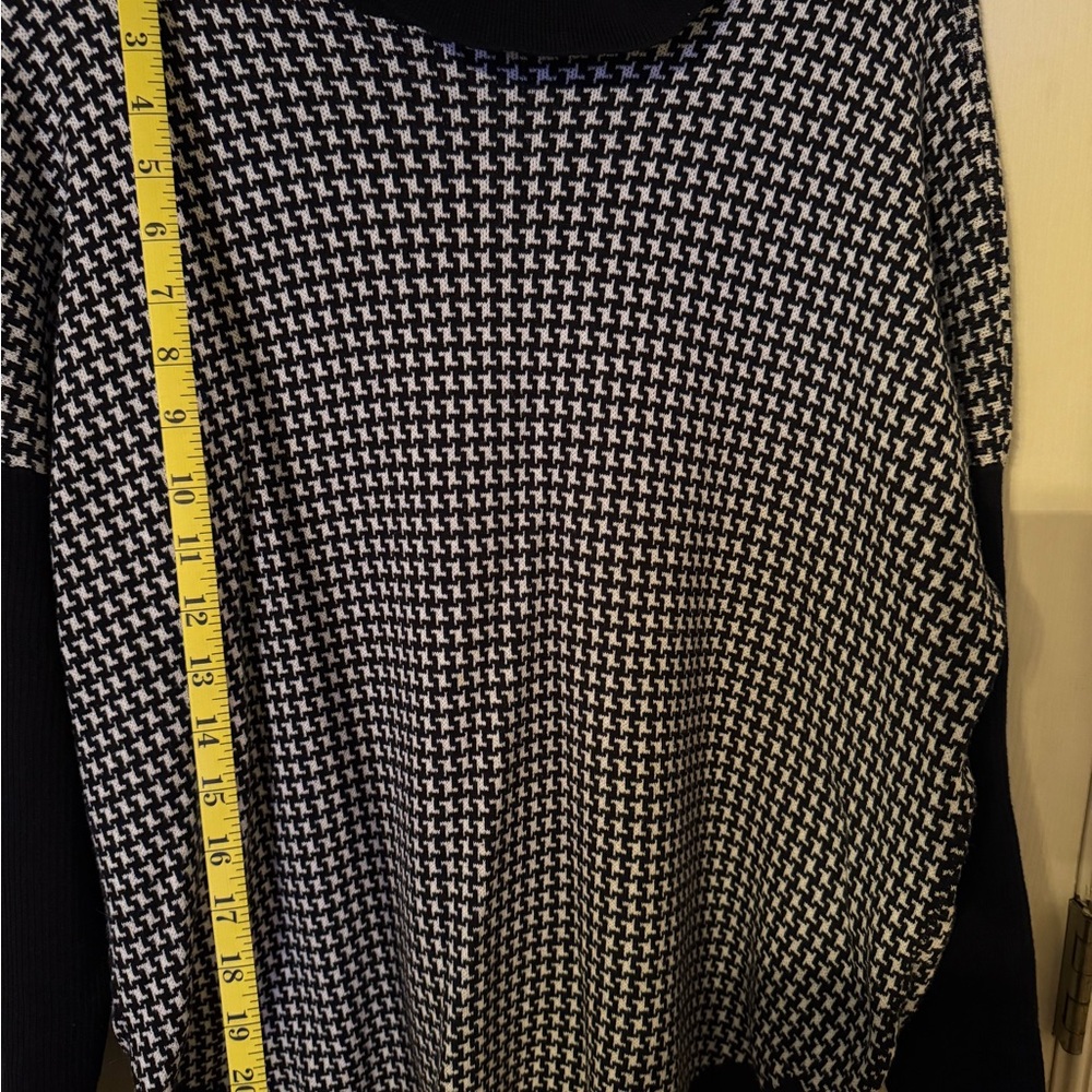 Michael Kors Black and White Houndstooth Knit
